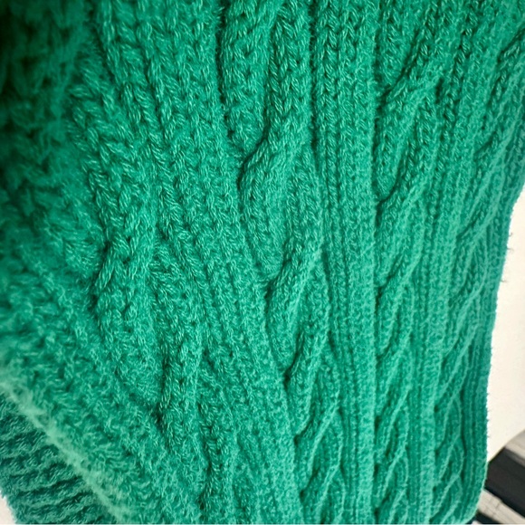 Vtg Mickey Disney Cable Knit Green Scarf w Patch - Picture 8 of 8